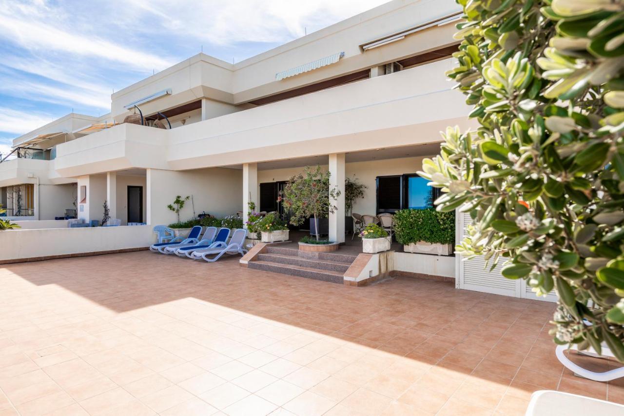 Apartment Dona Ana Beach With Amazing Sea Views